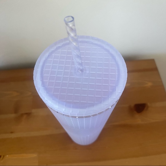 NWT Starbucks 2022 Iridescent Unicorn White Grid Venti 24oz Tumbler ✨ - Picture 4 of 6